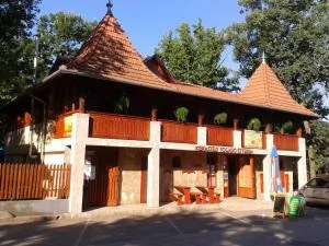 Kiskastély Fogadó-Étterem - Dévaványa