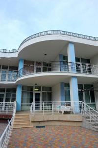 Золотой Бугаз