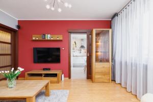 Apartments Obopólna Cracow by Renters