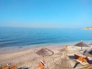 Qeparo Pano Rooms - Qeparo