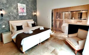 B&B / Chambres d'hotes Maison Prestige Saint Tropez by Roberto Geissini : photos des chambres