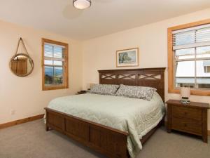 Chinook & Carriage House #2