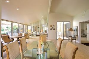 Indian Wells Desert Paradise with Mtn View and Patio!