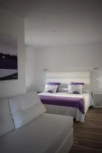 Hotel Restaurante Racha - 米兰达德尔卡斯塔尼亚尔