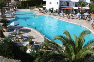 Coliseum Studios & Apartments Rhodes Greece
