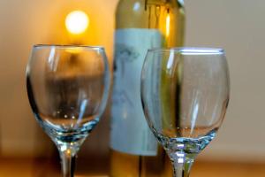 Brand New Studio, Sea View, AirCon, Wifi