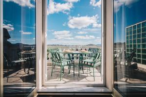 Apartment with Terrace room in Mirador by People Rentals