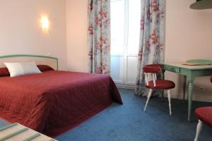 Hotels Hotel Les Tilleuls : photos des chambres