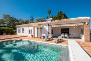 Casa Amada - Private Villa - Heated pool - Free wifi - Air Con - Encherim
