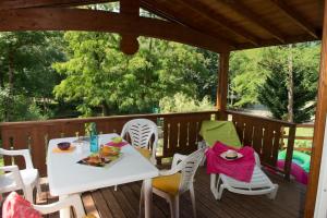 Campings Camping Le Malazeou Wellness Sport Camping : photos des chambres