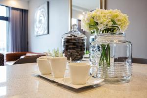 Menlyn Maine Residence Unit 1419