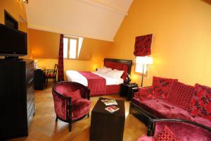 Hotels Le Clos Des Fontaines : photos des chambres