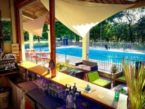 Camping Du Lion - Pierrelatte