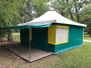 Campings Camping en Ardeche Le Lion : photos des chambres