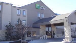 Holiday Inn Express Hotel Kansas City - Bonner Springs by IHG