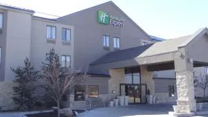 Holiday Inn Express Hotel Kansas City - Bonner Springs by IHG - Buck Creek