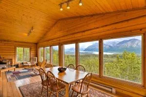 Cabin with Glacier Views Walk to Matanuska River! - Lake Louise