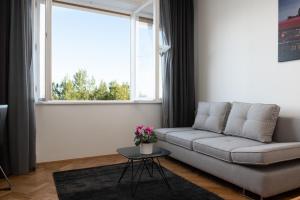 Beachfront Apartment Karla