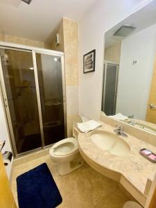 Happy Little Chicago WTC