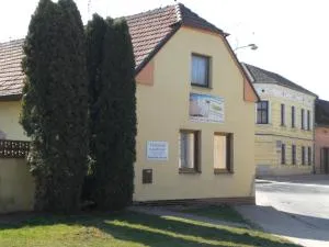 Ubytování v soukromí - Dynín