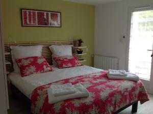 Sejours chez l'habitant Chambre double avec salle de bain privative : photos des chambres