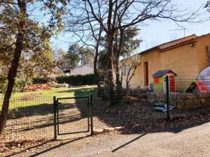 Maisons d'hotes Villa parpailloun, jardin, piscine chauffee : photos des chambres