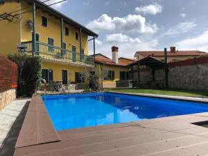 Vila Friuli Karst - 阿伊多夫什契纳