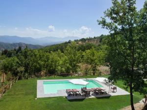 Adorable Holiday Home in Santa Lucia with Swimming Pool