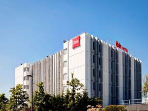 Hotels ibis Lyon Est Bron : photos des chambres