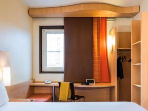 Hotels ibis Paris Pont de Suresnes Longchamp : photos des chambres