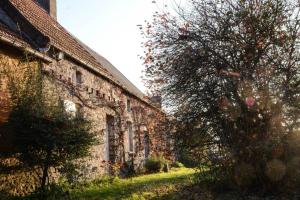 Maisons de vacances La Tireliere, longere bord de mer avec jardin : photos des chambres