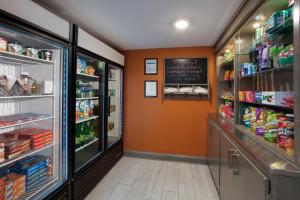 Holiday Inn Express Hotel & Suites Uptown Fredericton by IHG