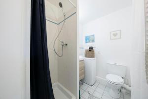 Appartements Studios avec parking, clim, balcon, proche tram : photos des chambres