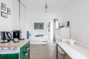 Appartements Studios avec parking, clim, balcon, proche tram : photos des chambres