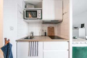 Appartements Studios avec parking, clim, balcon, proche tram : photos des chambres