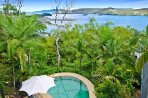 Oasis Apartments on Hamilton Island by HIHA