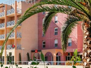 Hotels ibis Hyeres Centre : photos des chambres