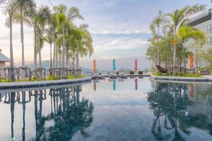 Sea View 1-BR 36 m2 Panora Surin by Holy Cow - 4hvězdičkové hotely ve městě Surin pláž