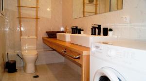Modern apartment in the heart of Athens