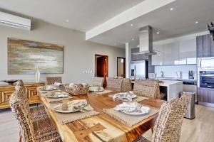 Luxe Cabo Condo with Ocean Views and Amenities!