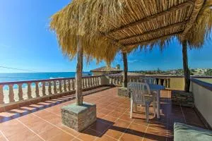 Charming Las Conchas Home with Patio Steps to Beach - Las Conchas