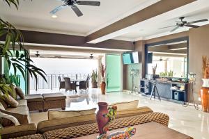 Beachfront Resort Condo with Wraparound Balcony!