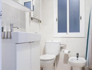 CENTRAL STYLISH EIXAMPLE - Casa Antonio By MyRentalHost