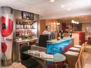 Hotels ibis Carcassonne Centre - La Cite : photos des chambres