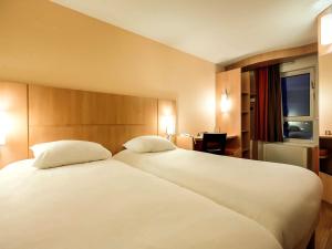 Hotels ibis Clermont Ferrand Sud Herbet : photos des chambres