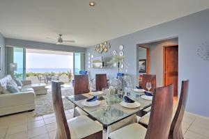 Quiet Penthouse with Best Ocean View, L T Discounts!