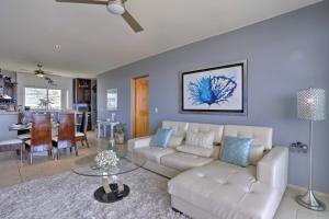 Quiet Penthouse with Best Ocean View, L T Discounts!