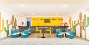 Decameron La Marina Guayabitos, Ramada All-Inclusive Resort