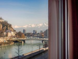 Hotels ibis Grenoble Gare : photos des chambres