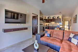 Coastal Cabo Oasis with Pool Access and Pvt Patio